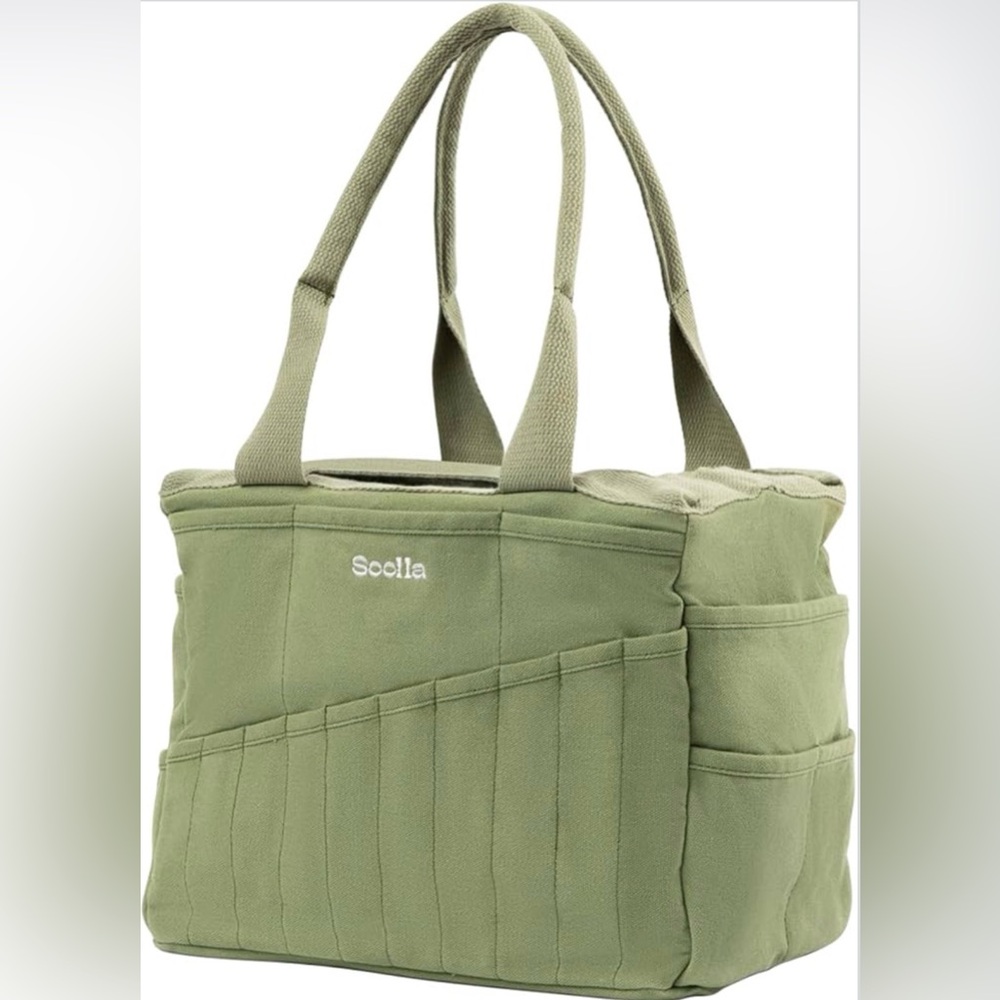 NWT Soolla art supply tote bag with 30 pockets for organization